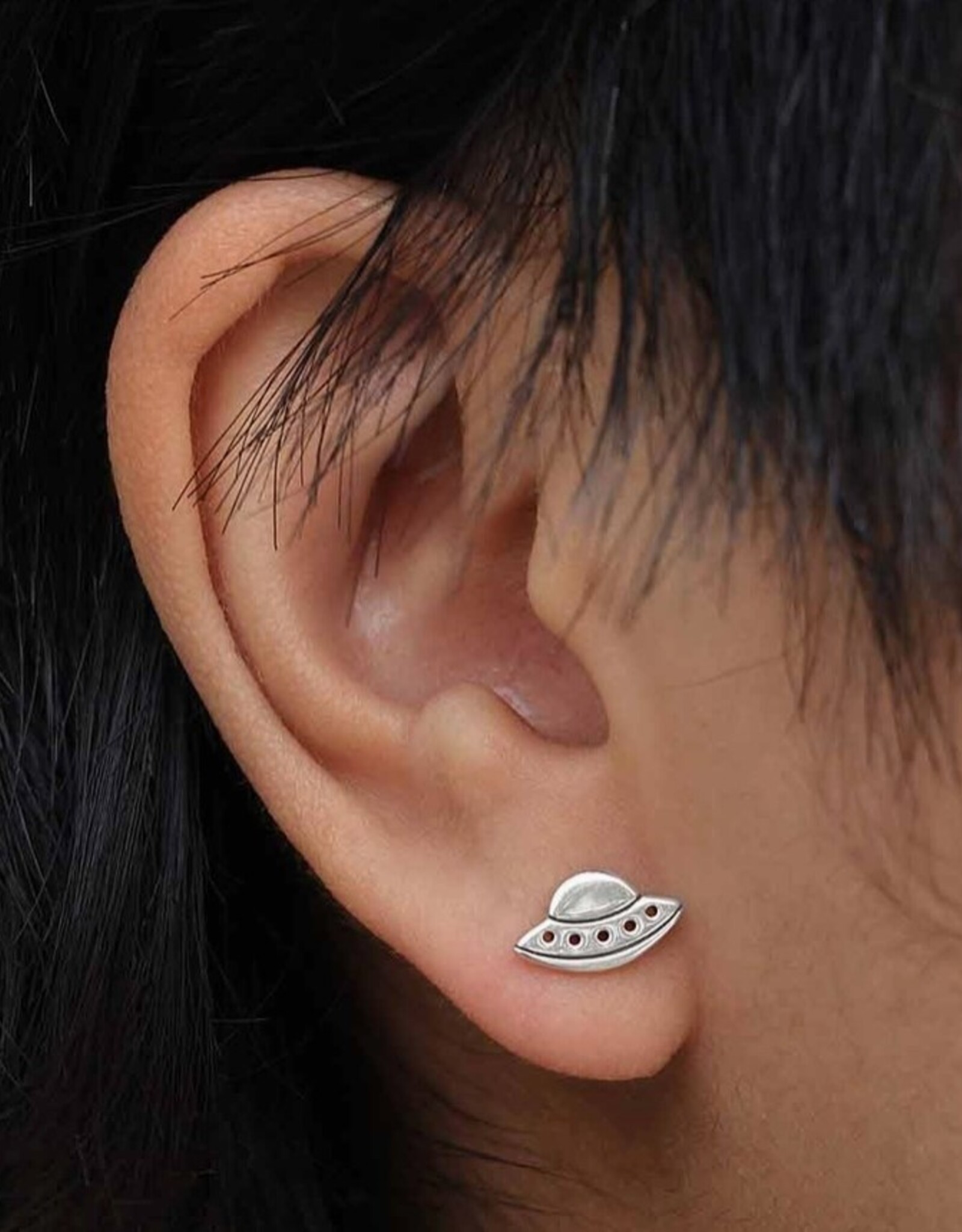 Sterling Silver Ufo Post Earrings 6x11mm