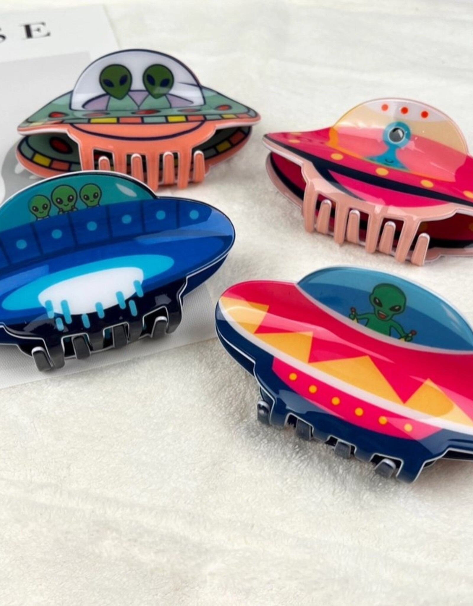 Ufo Cartoon Anime Alien Spaceship Hair Claw Clip |