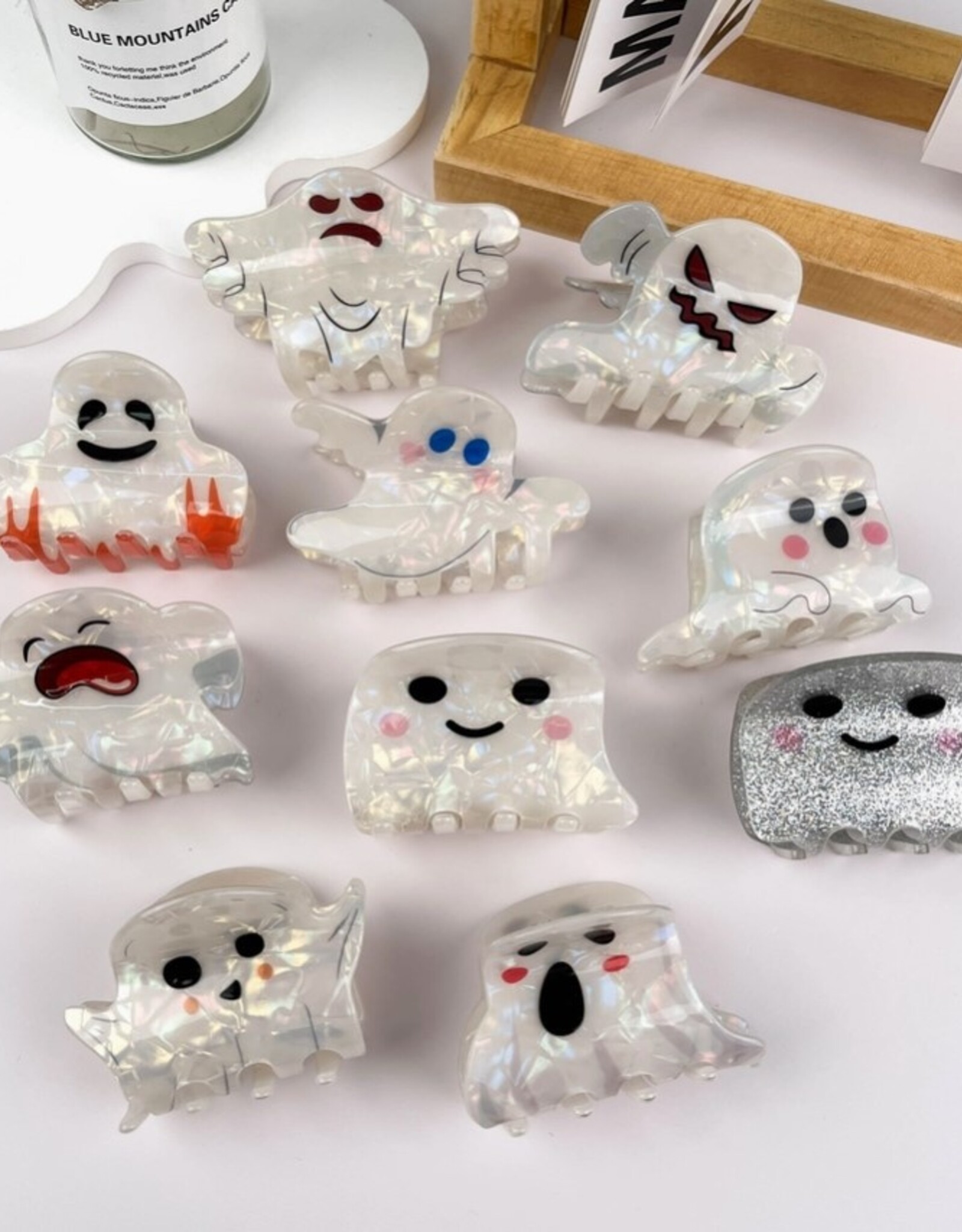White Ghost Halloween Hair Clip |