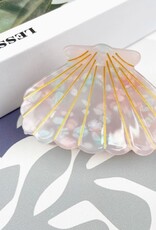 Scallop Hair Claw Clip |