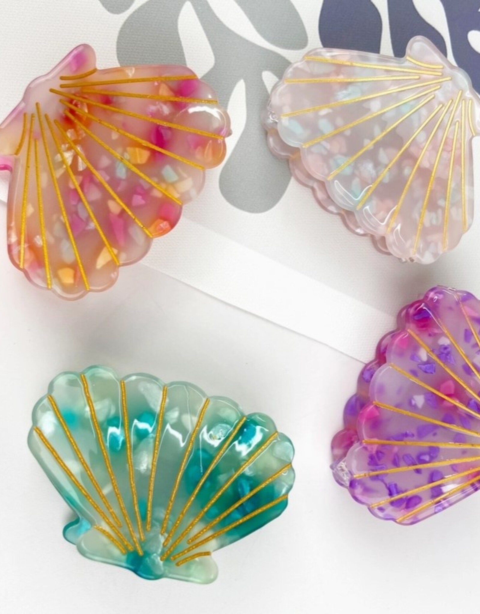 Scallop Hair Claw Clip |