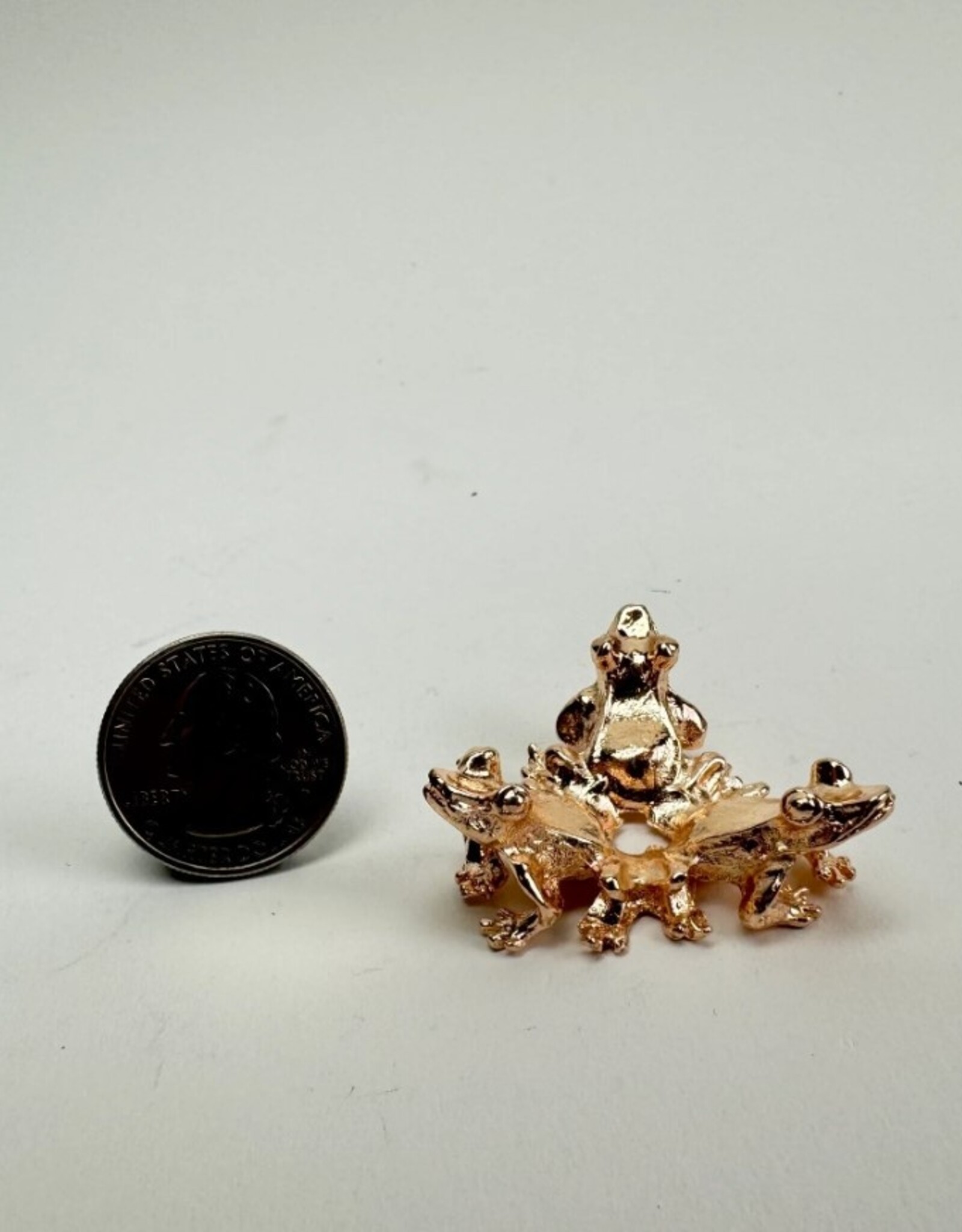 Metal Sphere Stand | Frog| Silver