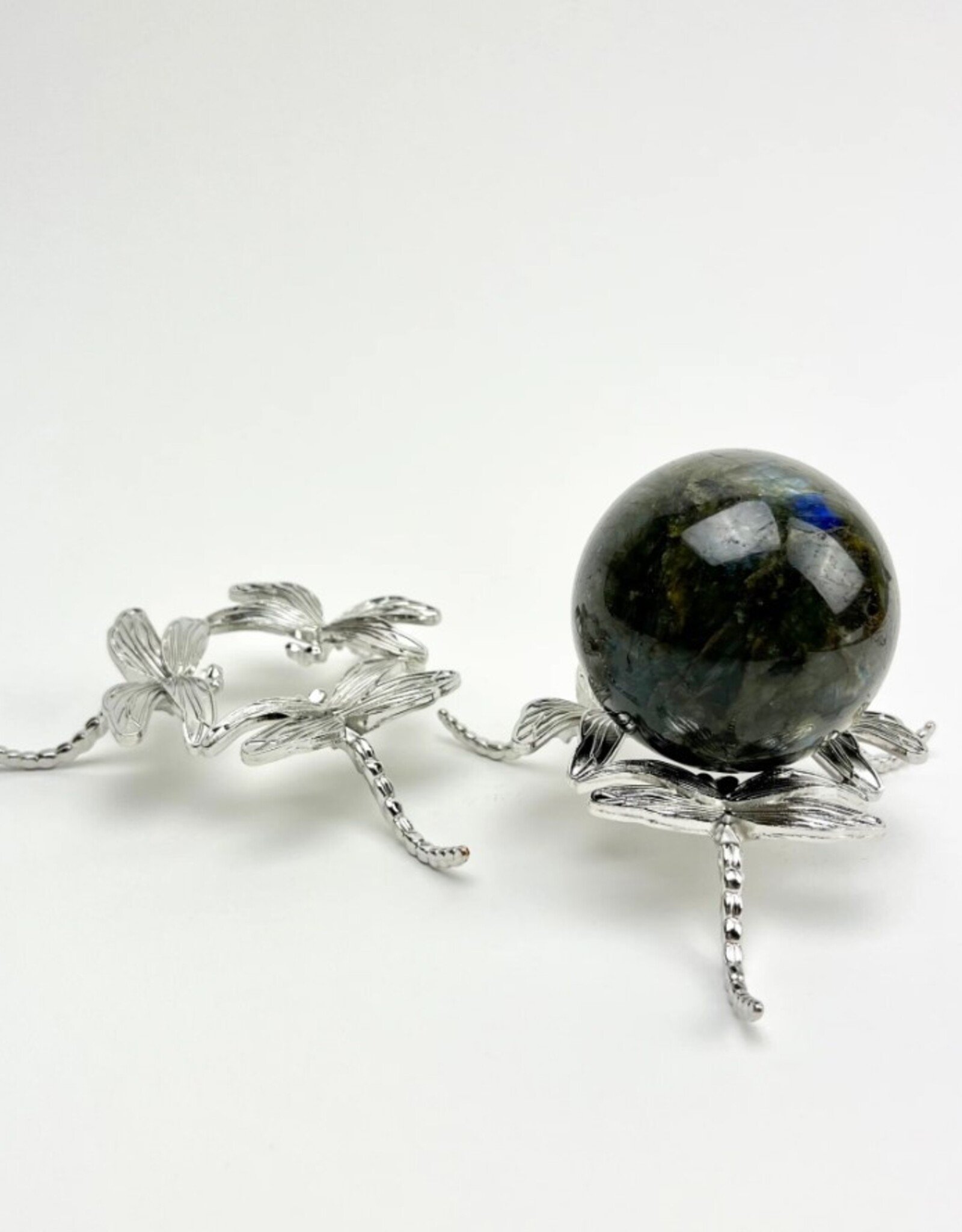 Metal Sphere Stand | Triple Dragonfly
