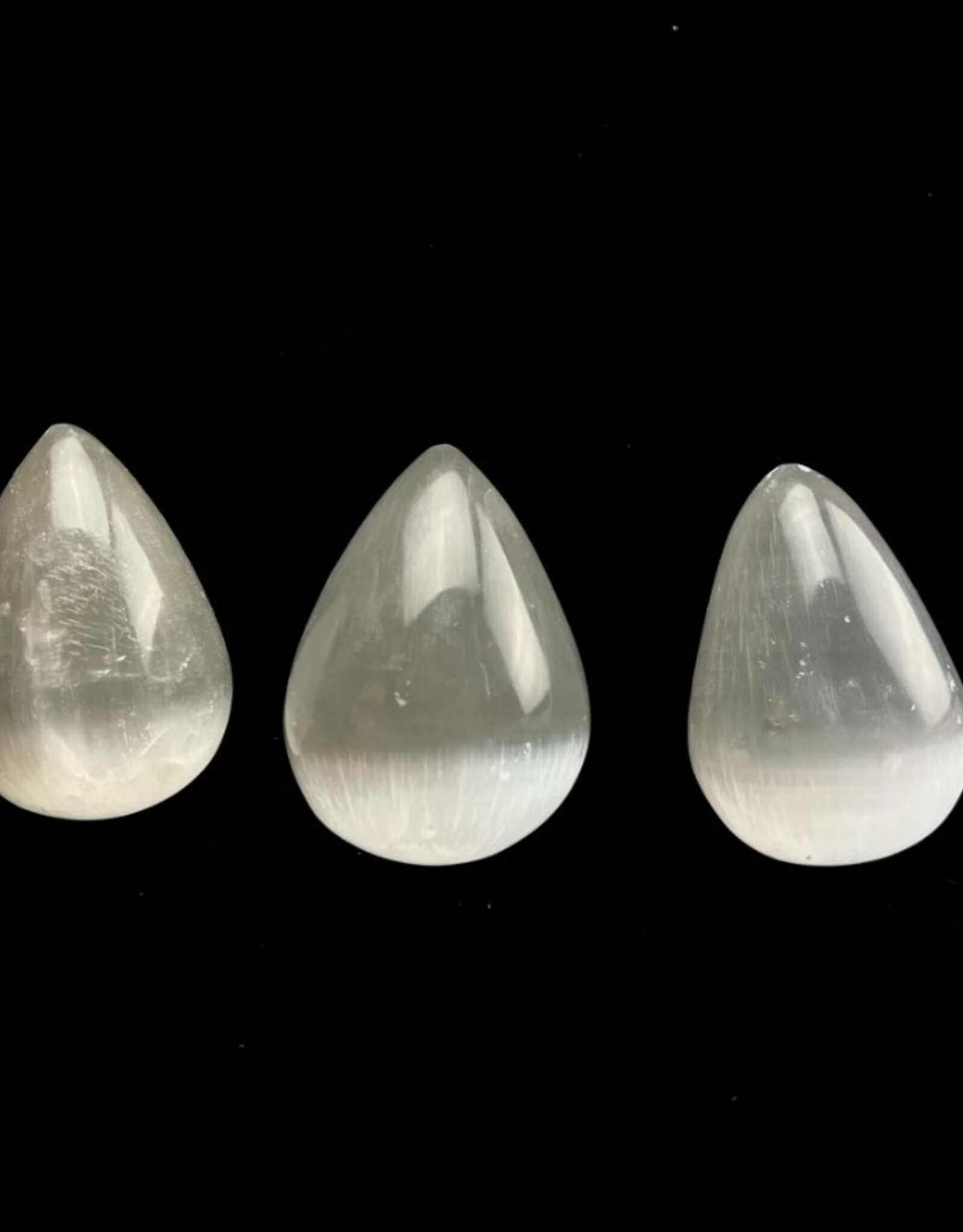 Selenite Moon Drops (eggs) | 60mm
