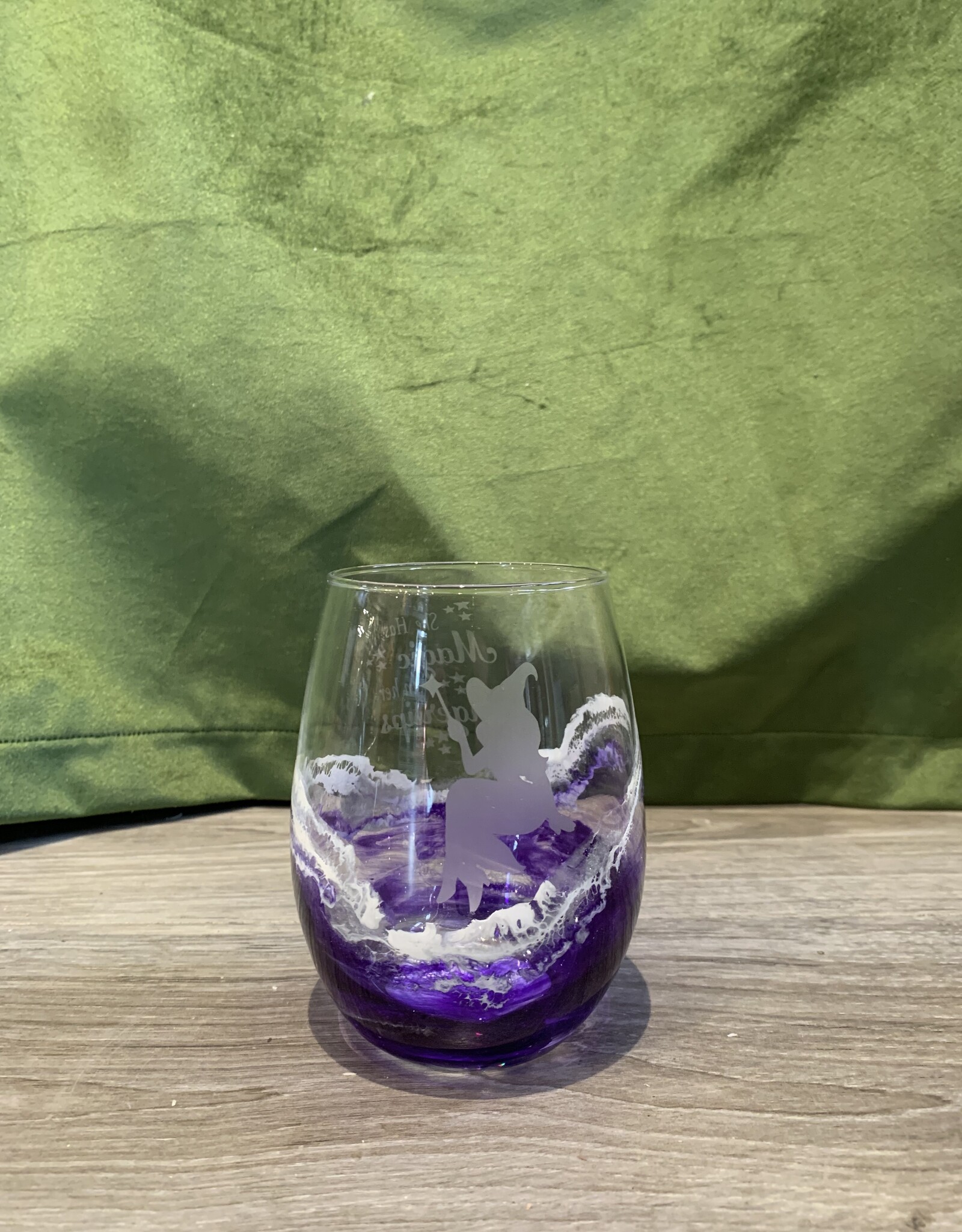 Wine Glass | Stemless | Magic in Her Fingertips