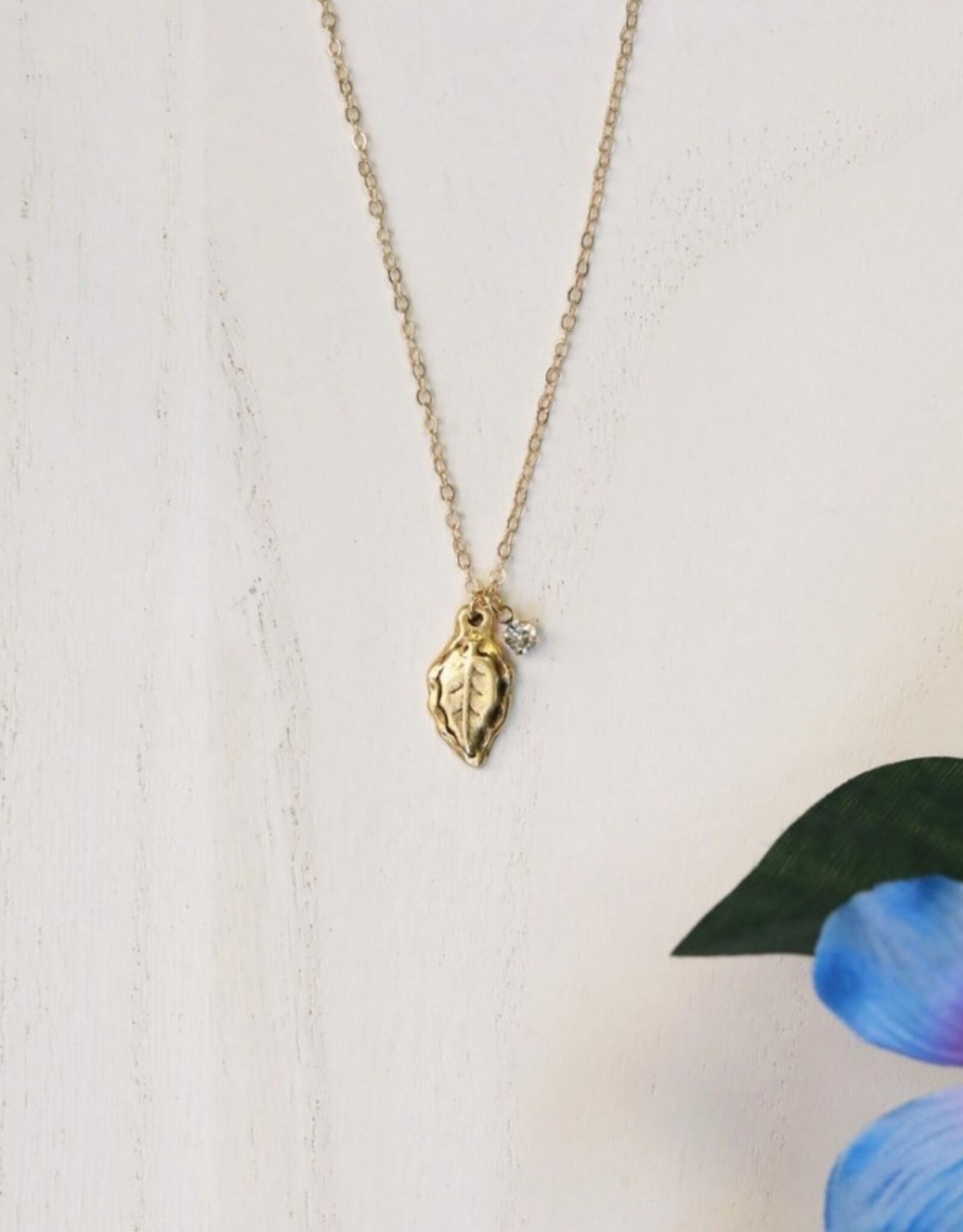 *Forest Leaf Charm Necklace | Gold