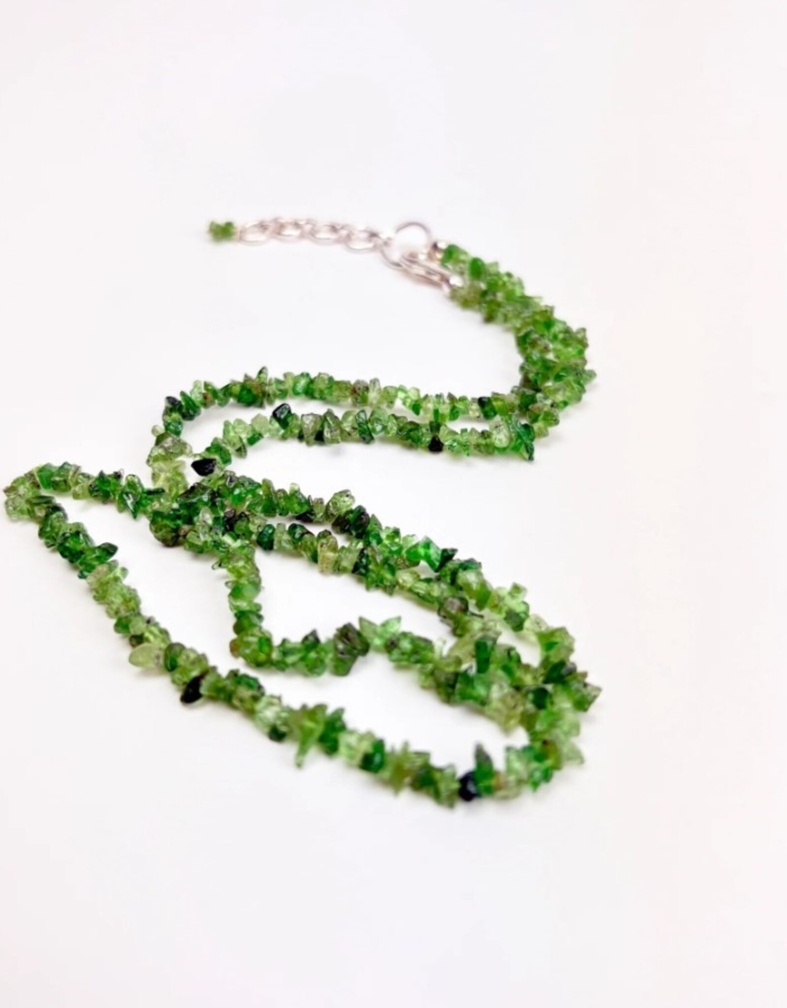 Crystal Chip Necklace | Sterling Silver Clasp | 18" | "A" Grade | Green Garnet