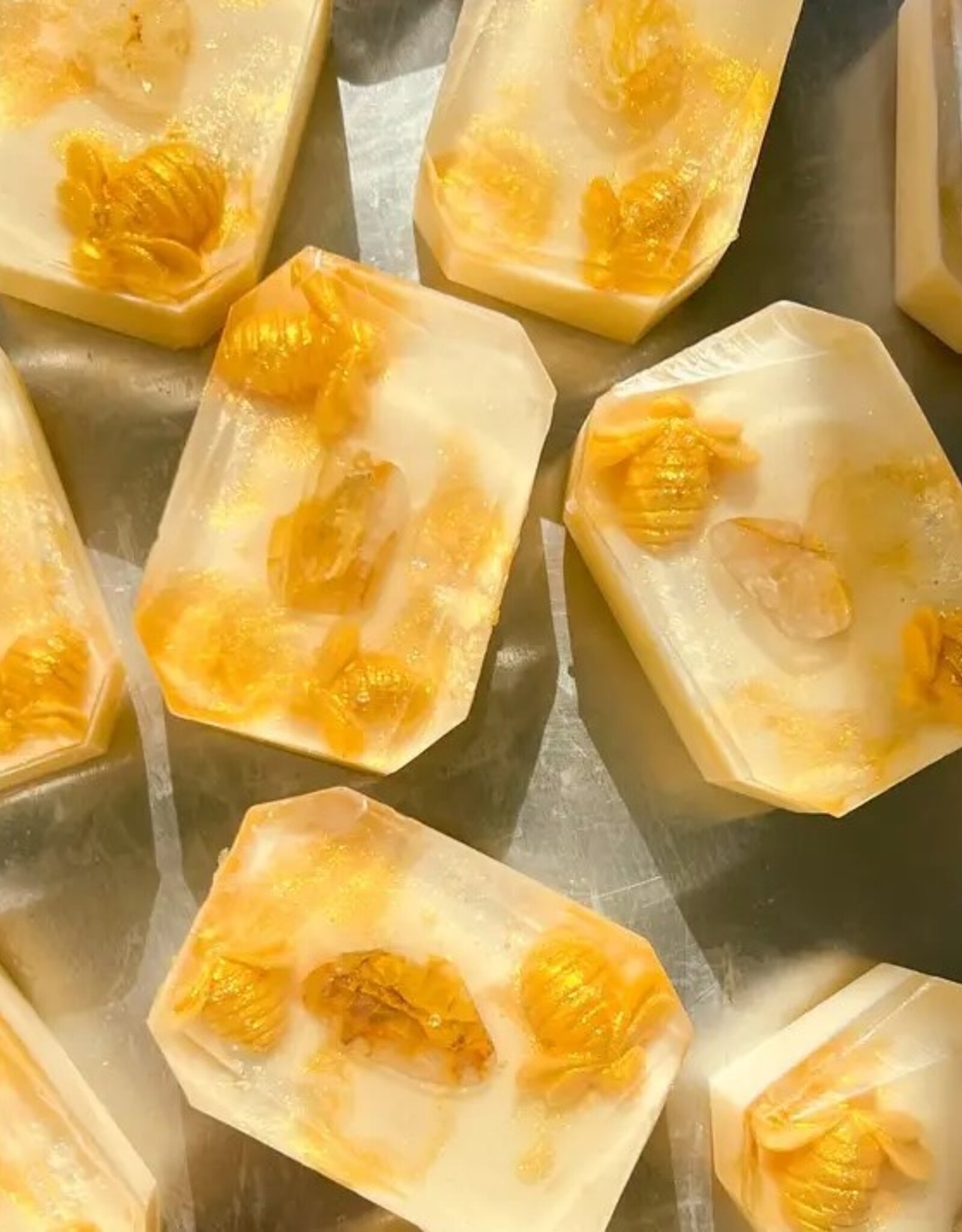 -Crystal Infused Bar Soap Honey Drop