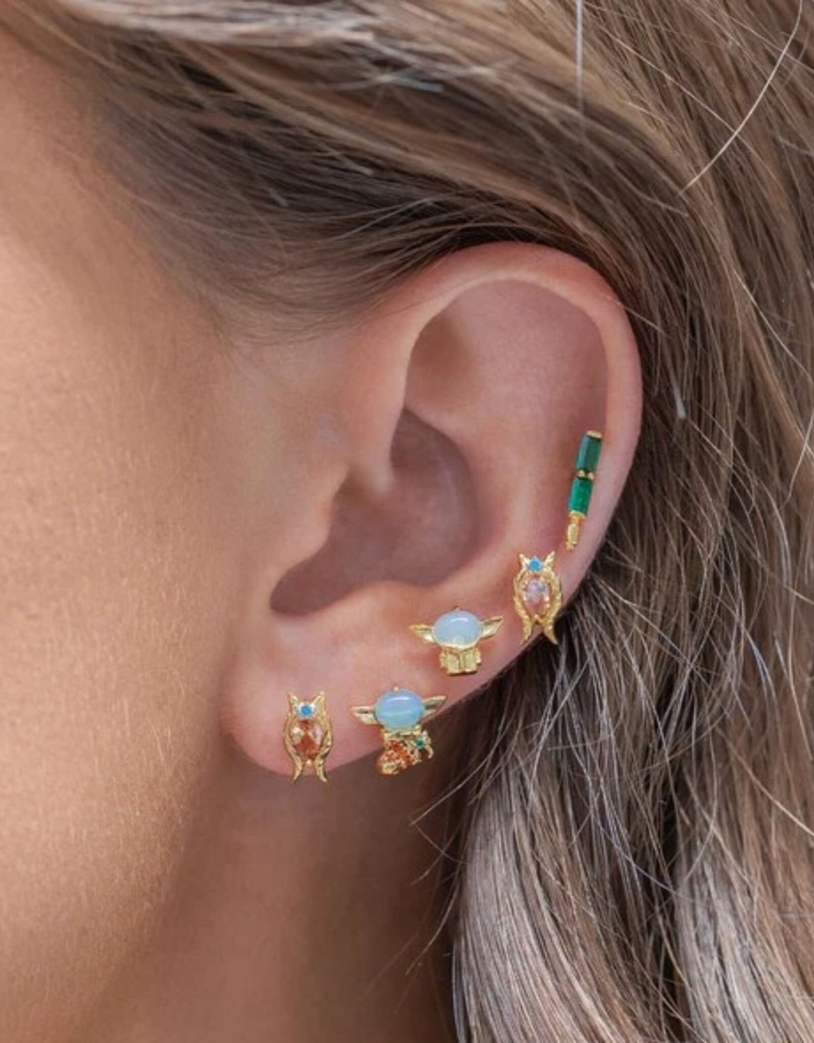 *Ahsoka Tano Studs - Gold