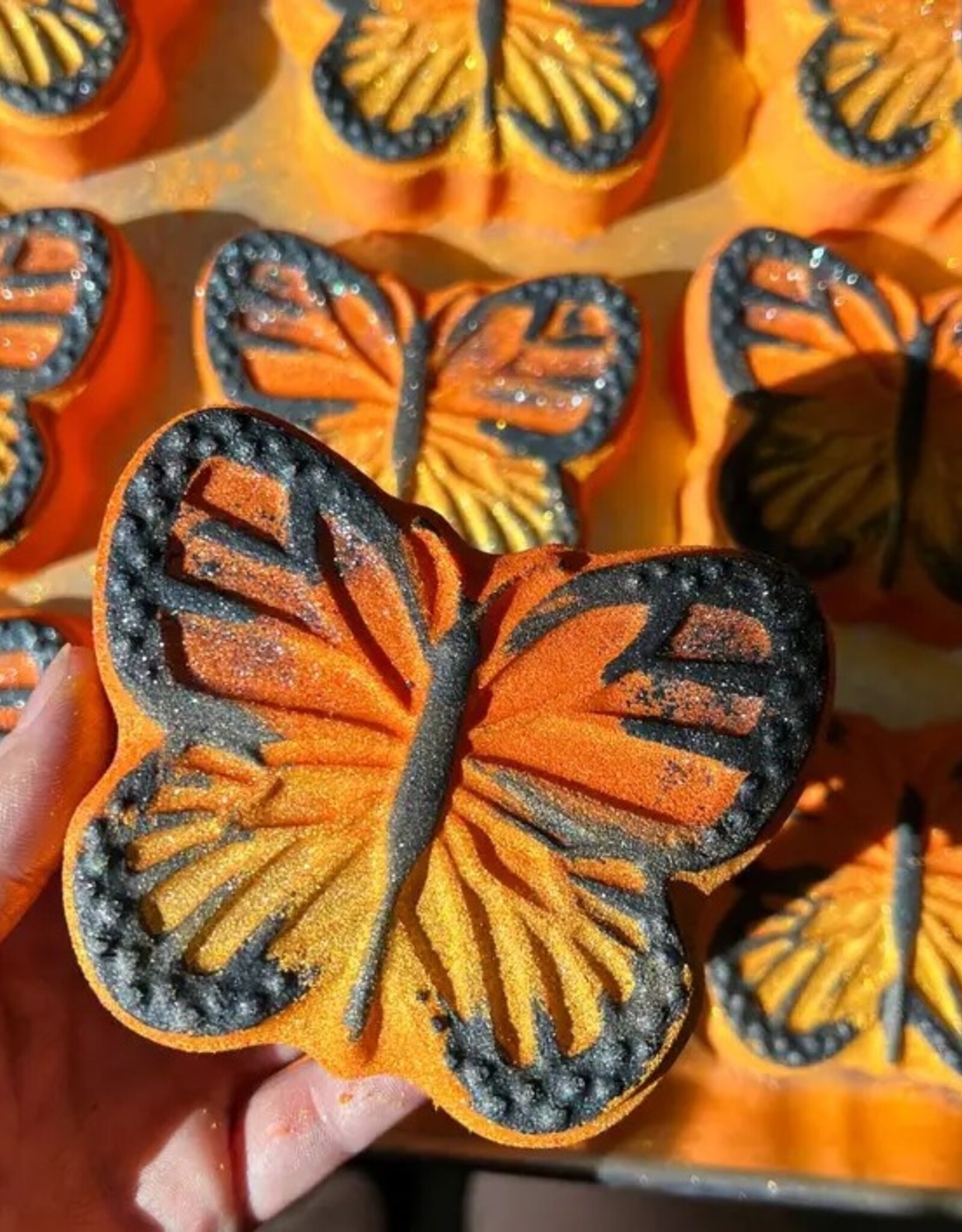 *Monarch Migration Bath Bomb