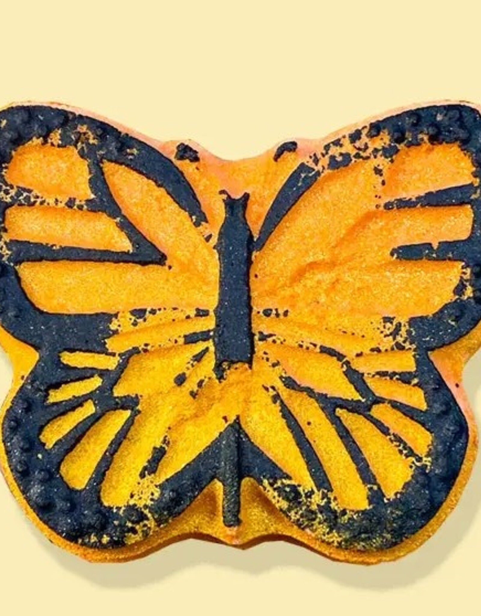 *Monarch Migration Bath Bomb