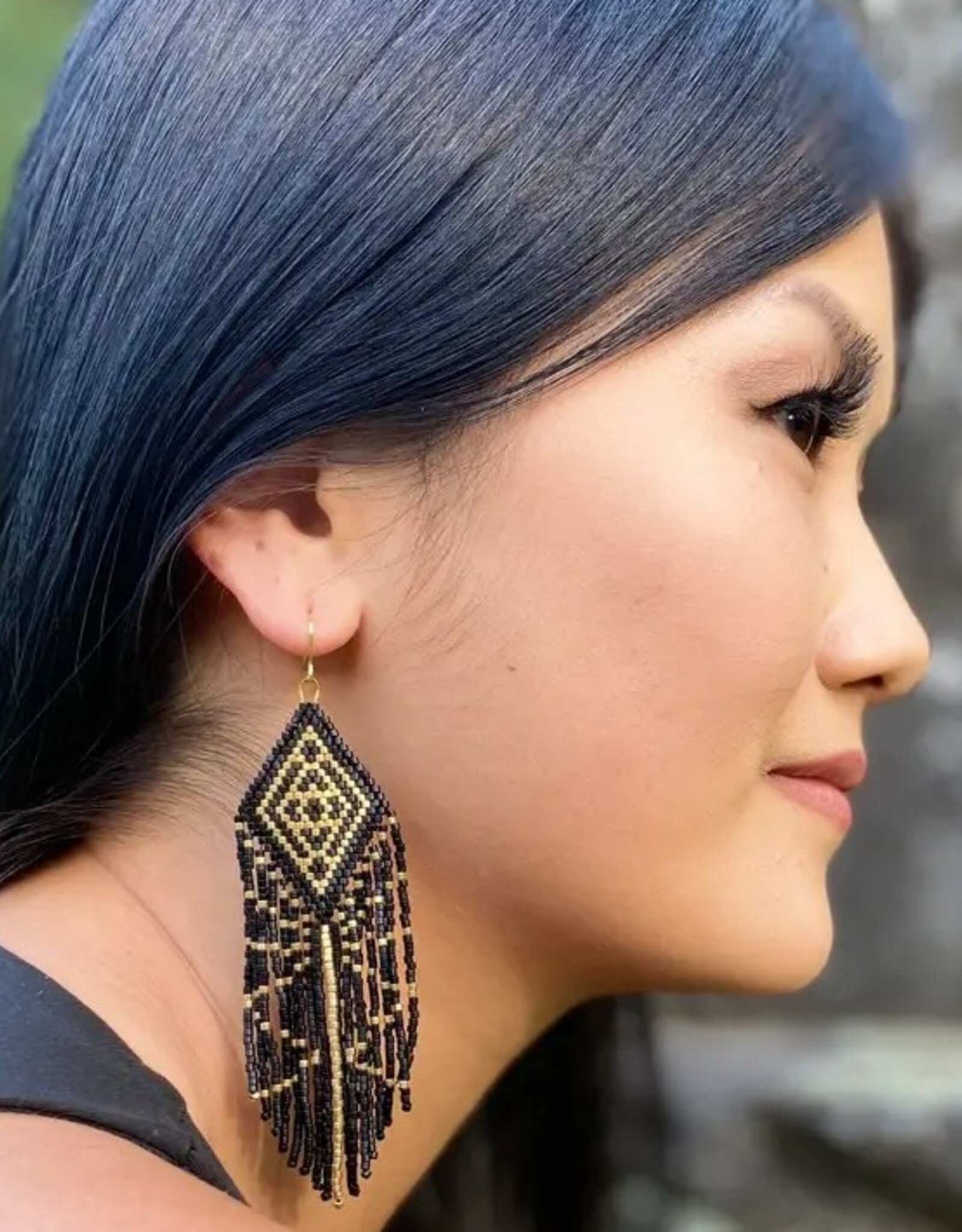 Beaded Handwoven Tribal Diamond Fringe Earrings (Black/Gold)