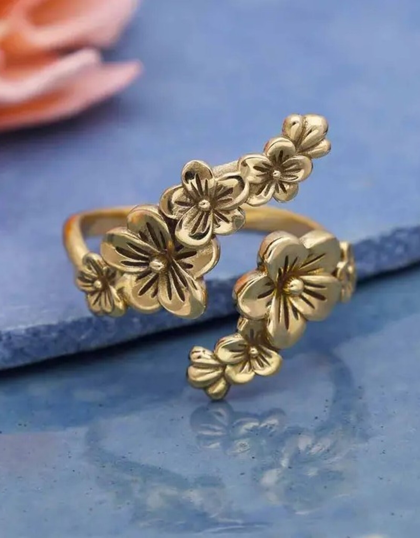 -Adjustable Cherry Blossoms Ring |