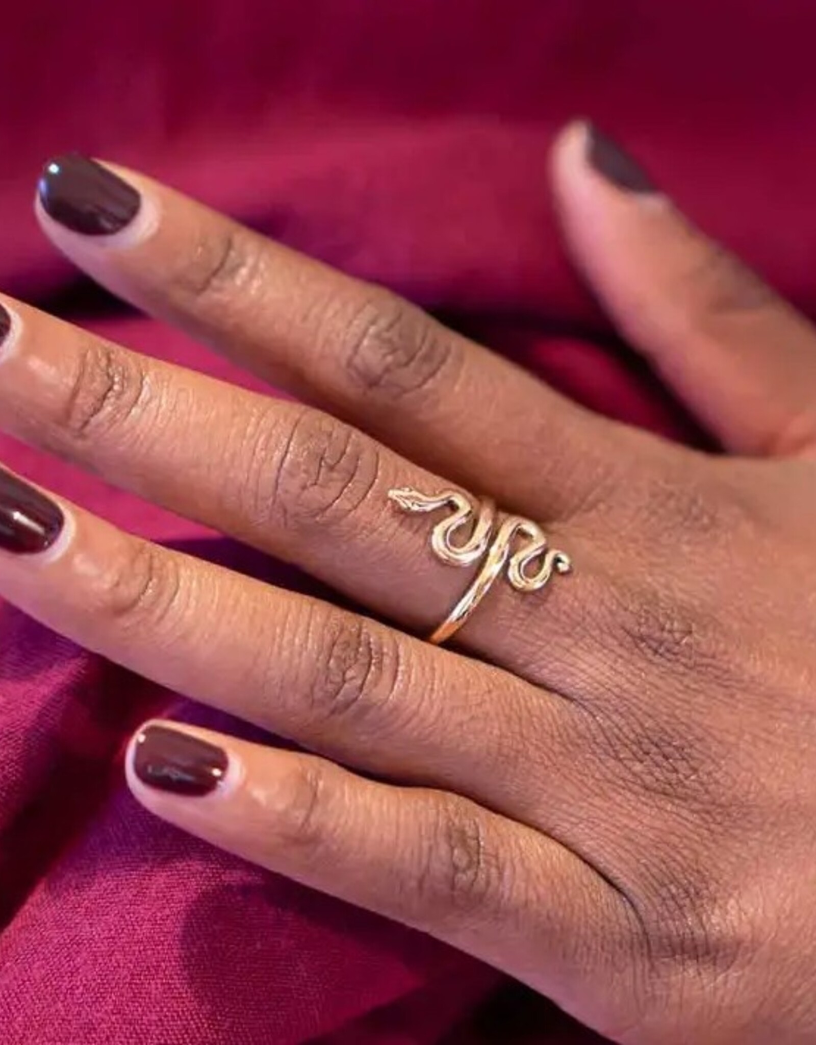 -Adjustable Snake Ring |
