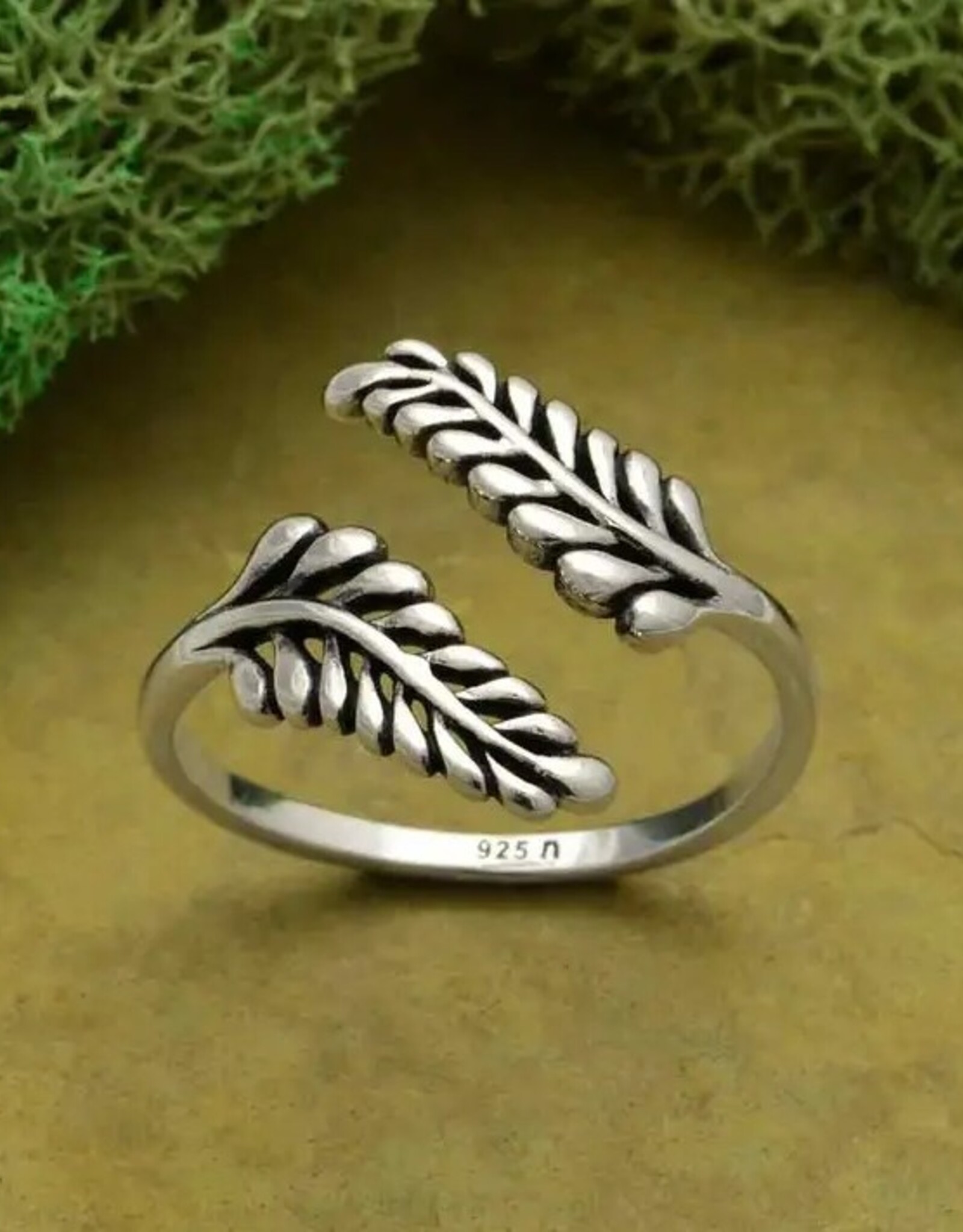 -Adjustable Sprig Leaf Ring |