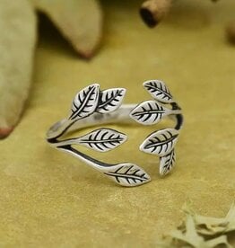 -Leaf Cluster Adjustable Ring | -Leaf Cluster Adjustable Ring |