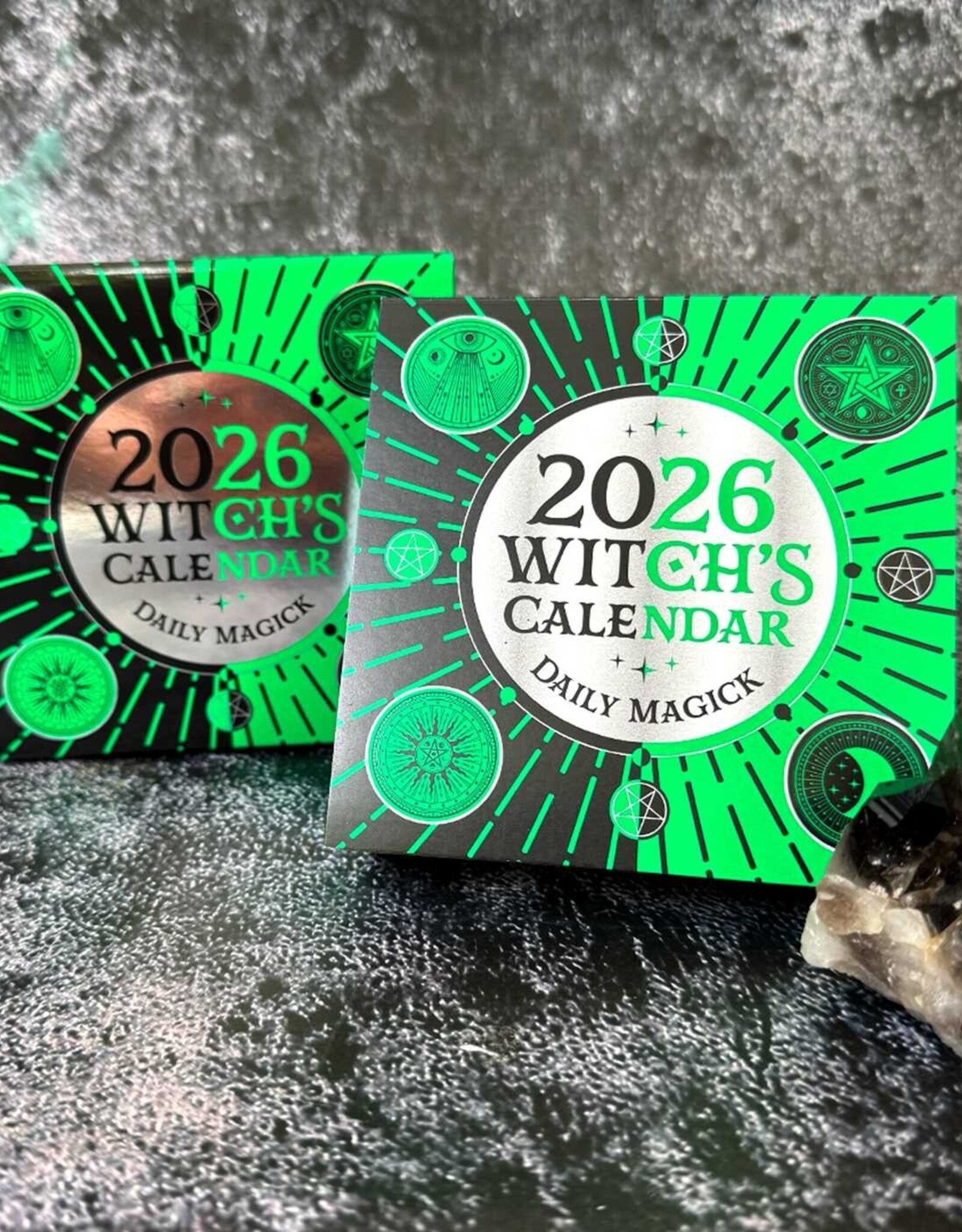 -2026 Witch's Calendar: Daily Magick Day-to-Day Calendar