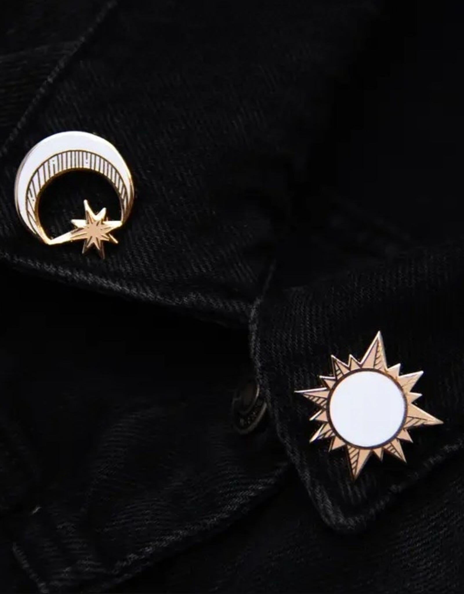 -Sun & Moon Collar Pin Set