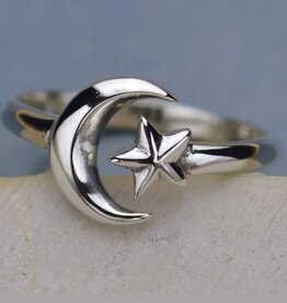 -Adjustable Moon and Star Ring | Sterling Silver