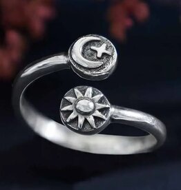 -Adjustable Moon Star and Sun Ring | Sterling Silver