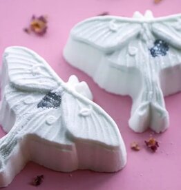 Smoky Quartz Luna Moth Bath Bomb