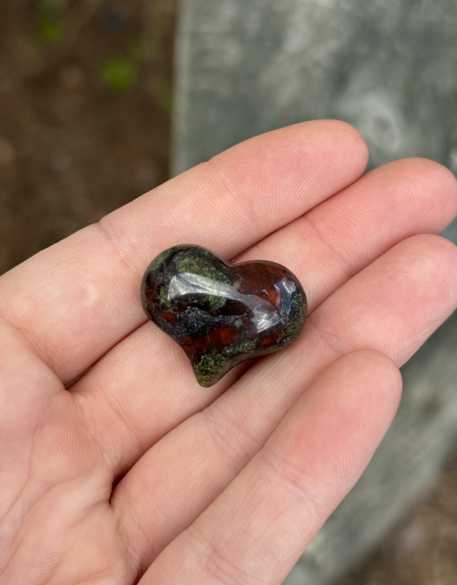Crystal Heart| 25mm| Dragon Blood Stone