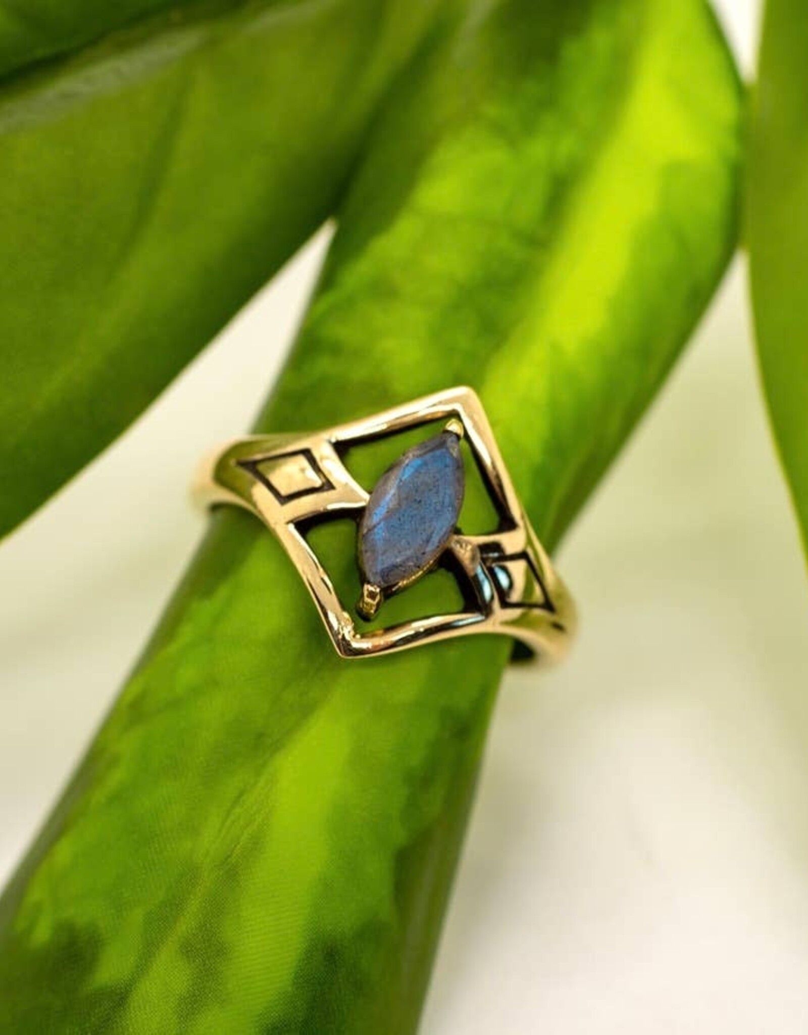 Brass Mystic Labradorite Ring |