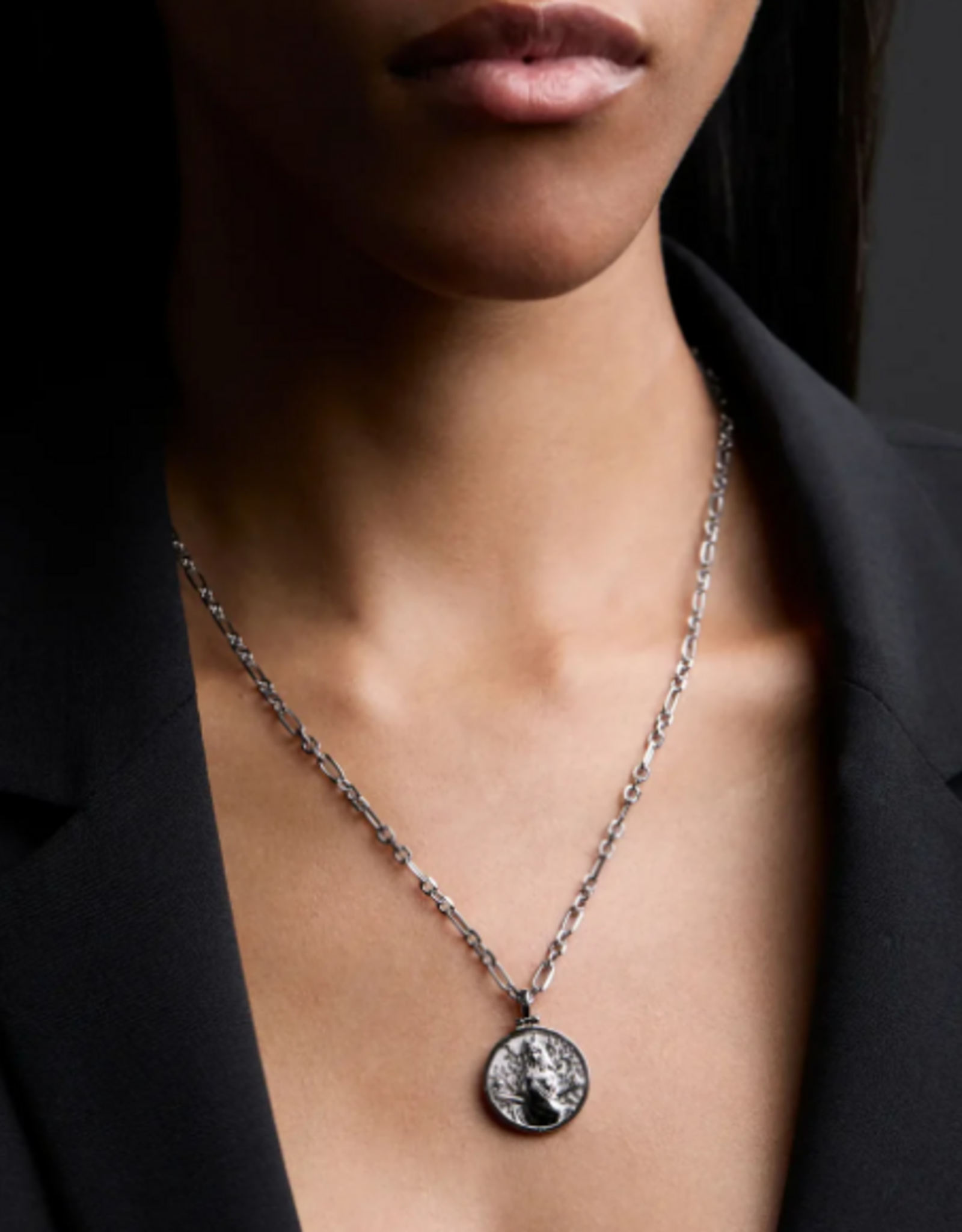 Medusa · Standard Pendant ·