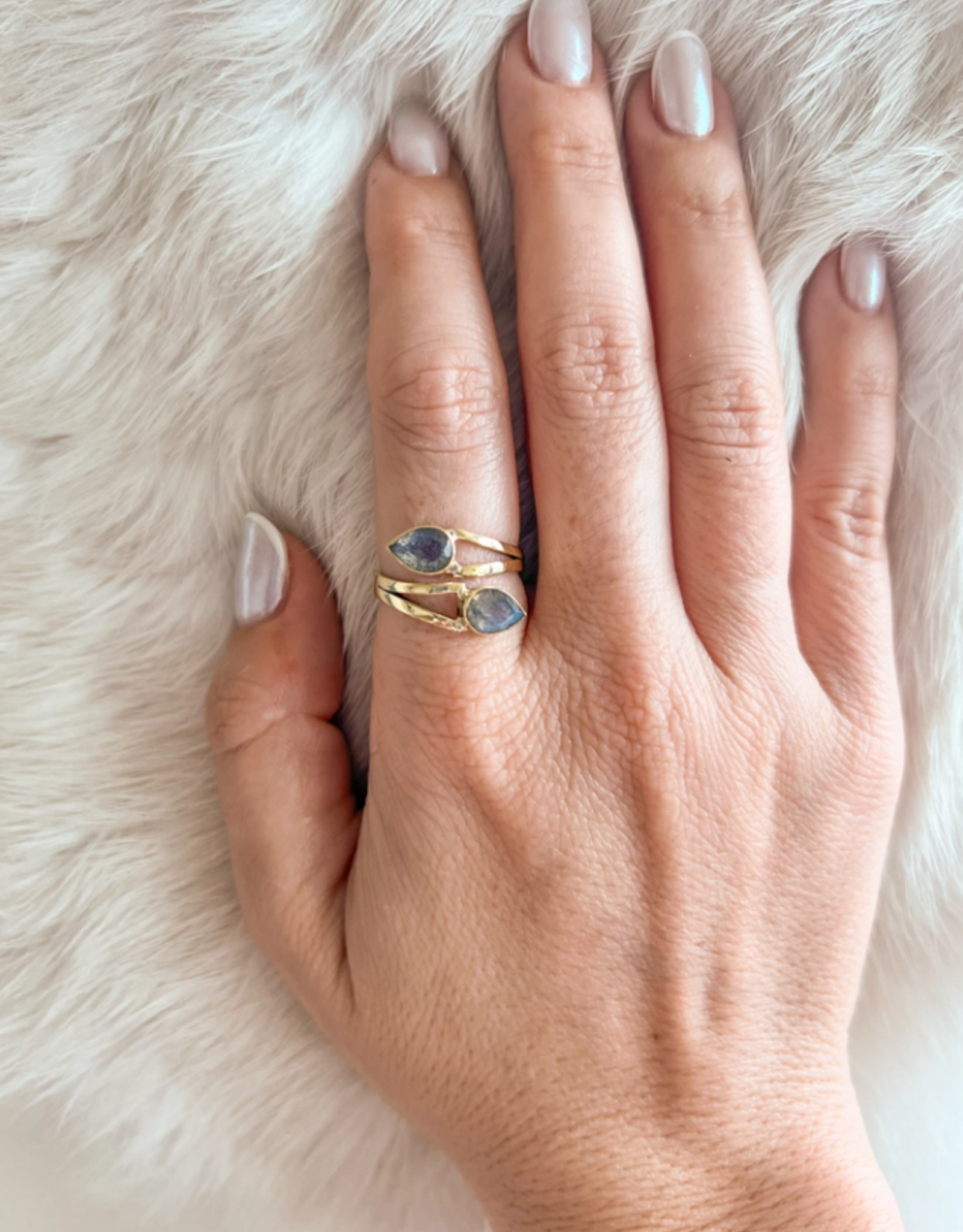 Brass Labradorite Wrap Ring |