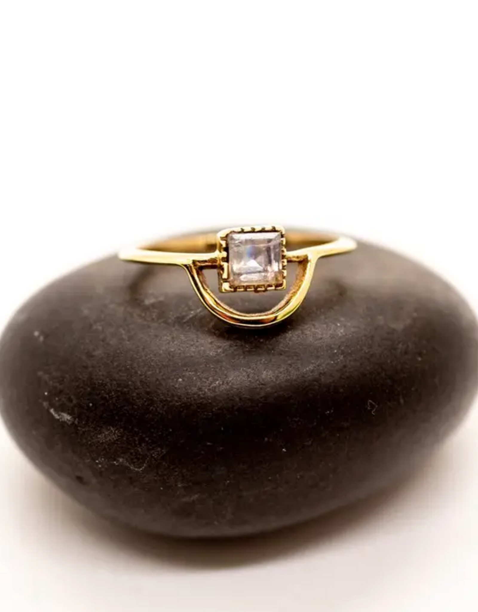 Brass Moonstone Loop Ring |