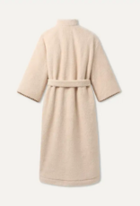 Linet Robe