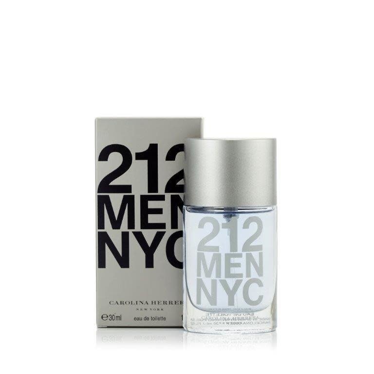 Carolina Herrera 212 NYC Men Eau de Toilette Spray