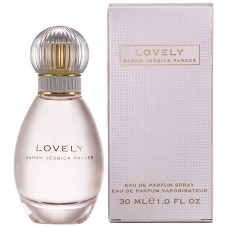 Lovely Eau de Parfum Spray