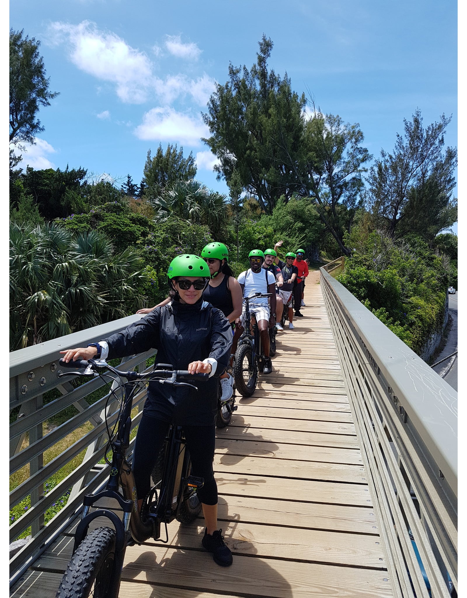 SOCIAL CYCLES Bermuda E-Bike Railway Trail & Beach Adventure