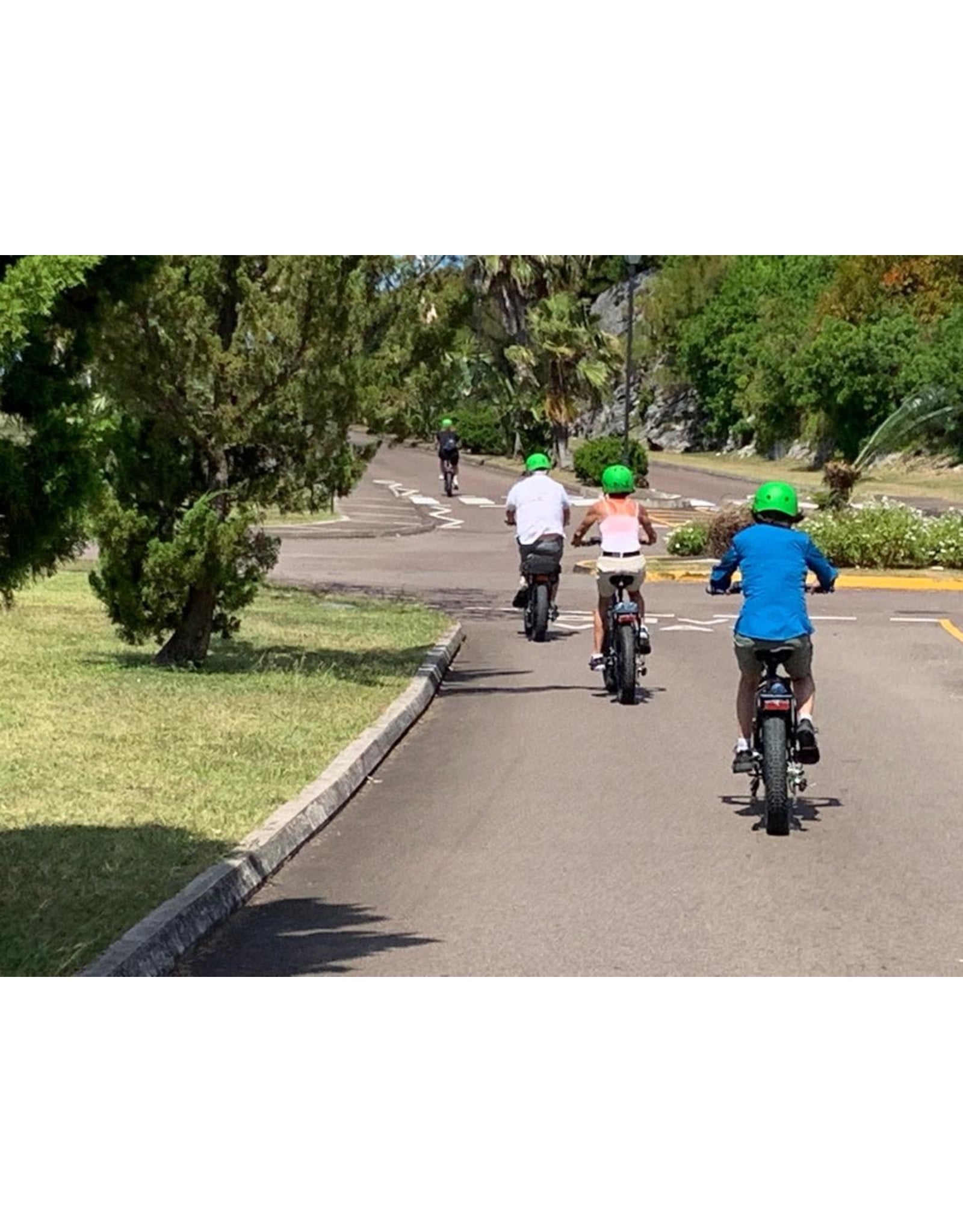 SOCIAL CYCLES Bermuda E-Bike Railway Trail & Beach Adventure