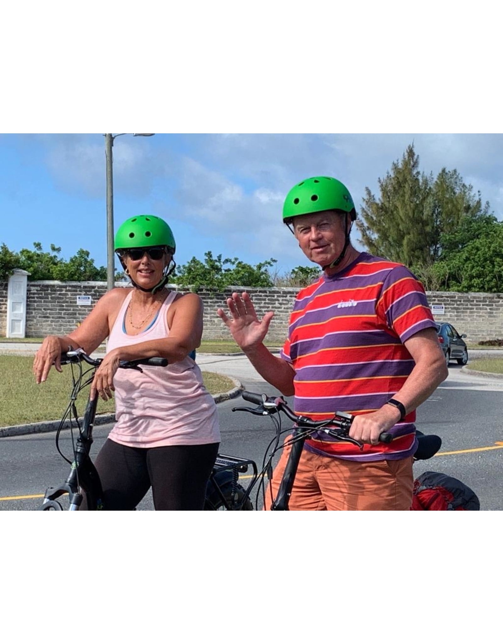 SOCIAL CYCLES Bermuda E-Bike Railway Trail & Beach Adventure