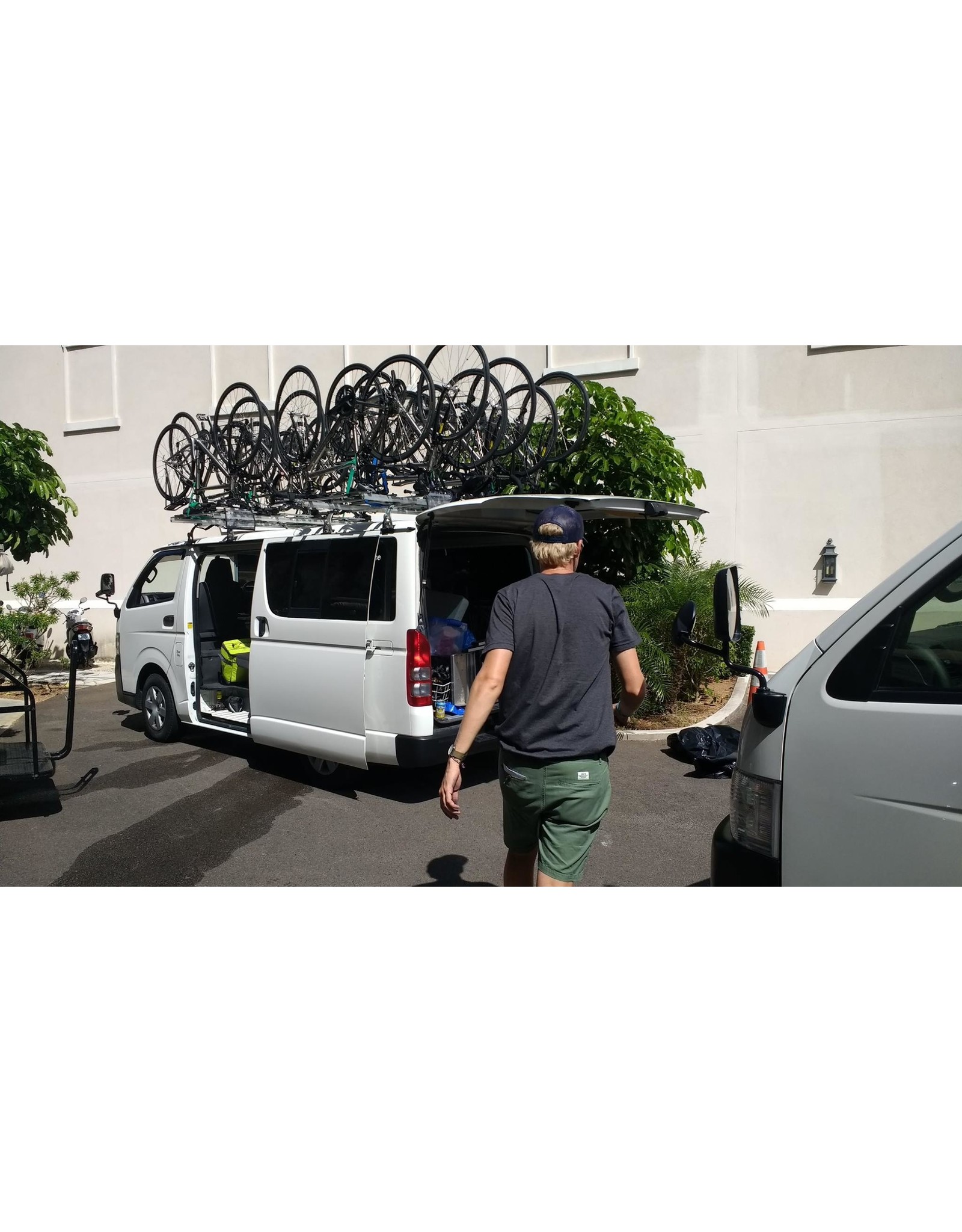 SOCIAL CYCLES Delivery & Collection/ Book Service