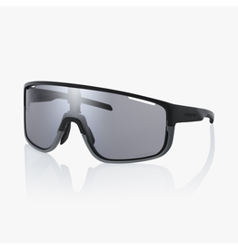 Shimano GLASSES MATTE BLACK PULSAR PHOTOCHROMIC,  FRAME WITH PHOTOCHROMIC GRAY LENS Shimano