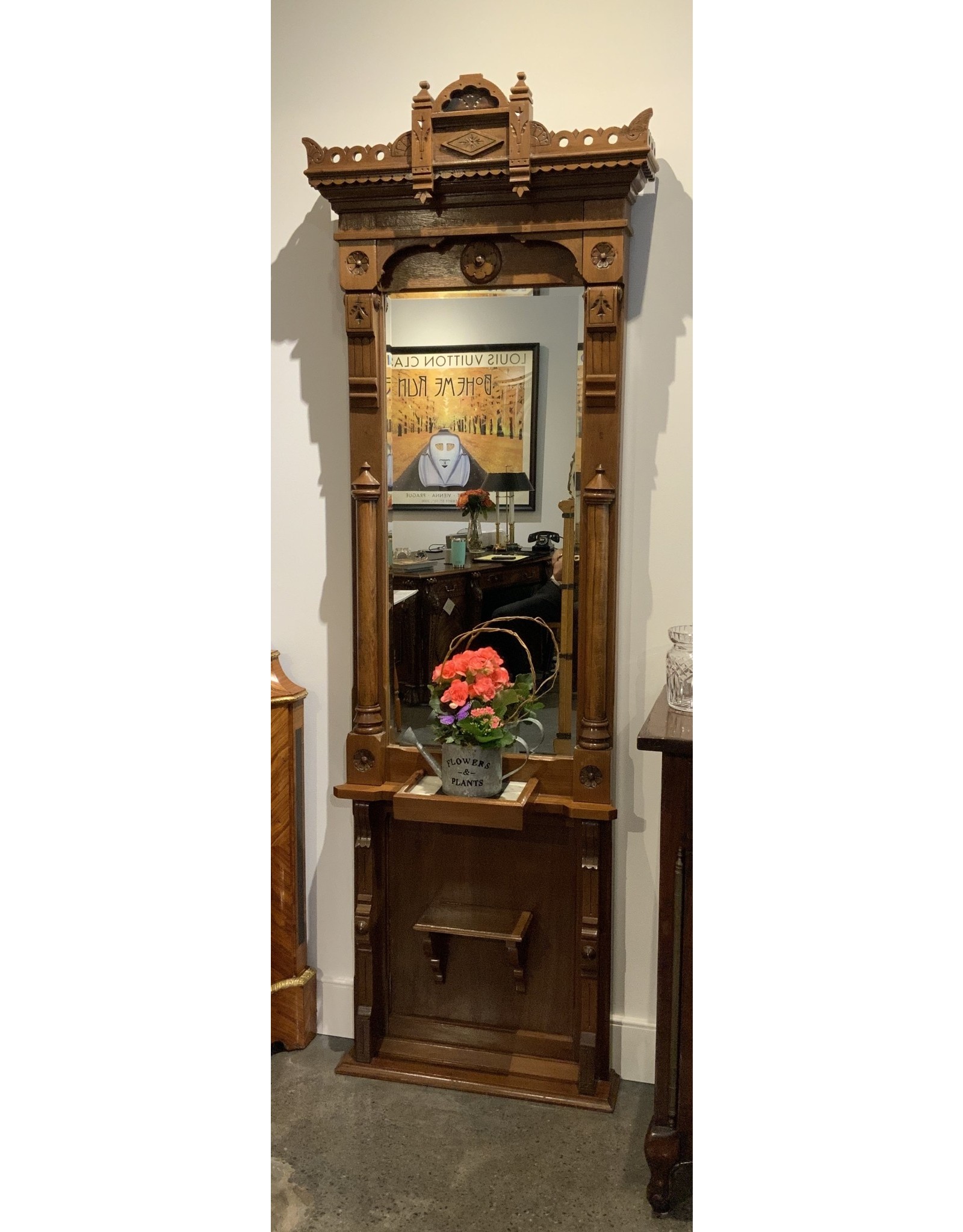 Vintage Hall Pier Mirror With Marble Shelf South Pointe Vintage Hall Pier Mirror With Marble, What Makes A Pier Mirror