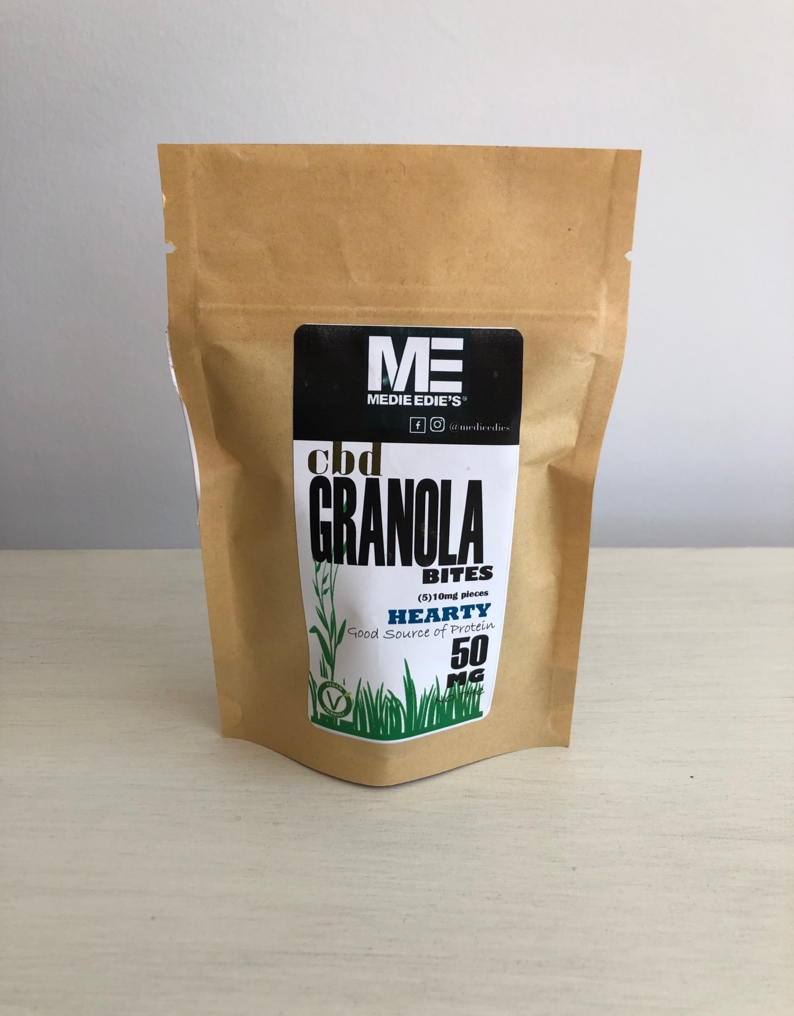 Medie Edie's Hearty CBD Granola Bites - 5pc/10mg/50mg