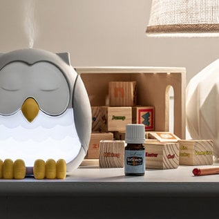owl living young diffuser feather kidscents