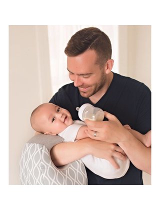 milk boss infant feeding pillow