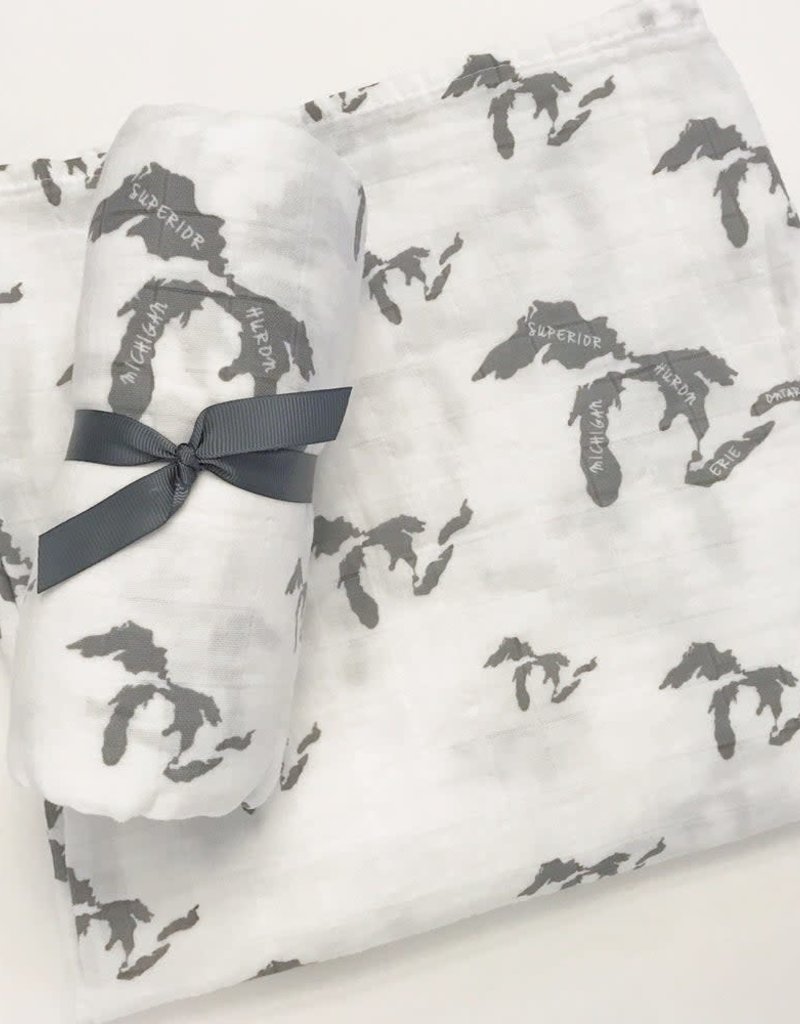 Great Lakes Organic Cotton Swaddle The Bitten Mitten Close to the Heart