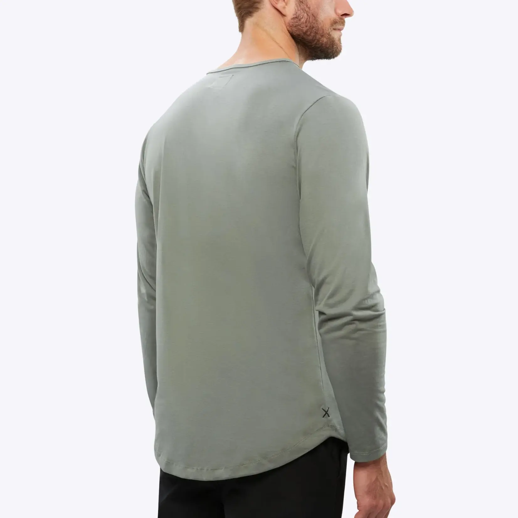 Cuts AO LS Curve-Hem Tee