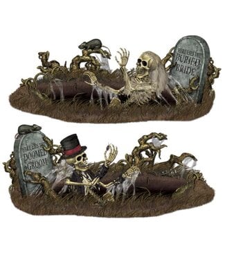 BEISTLE Doomed Groom & Buried Bride Props