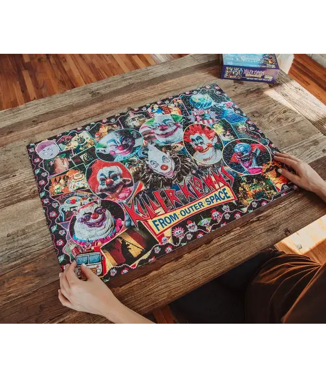 KILLER KLOWNS FROM OUTTER SPACE Killer Klowns From Outer Space Kollage B 1000-Piece Jigsaw Puzzle