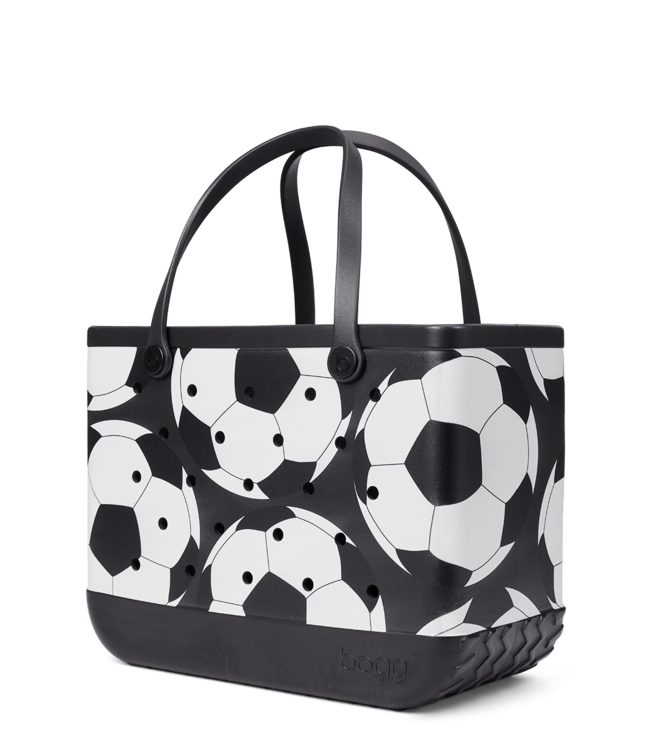 BOGG BAG BOGG BAG KICK IT