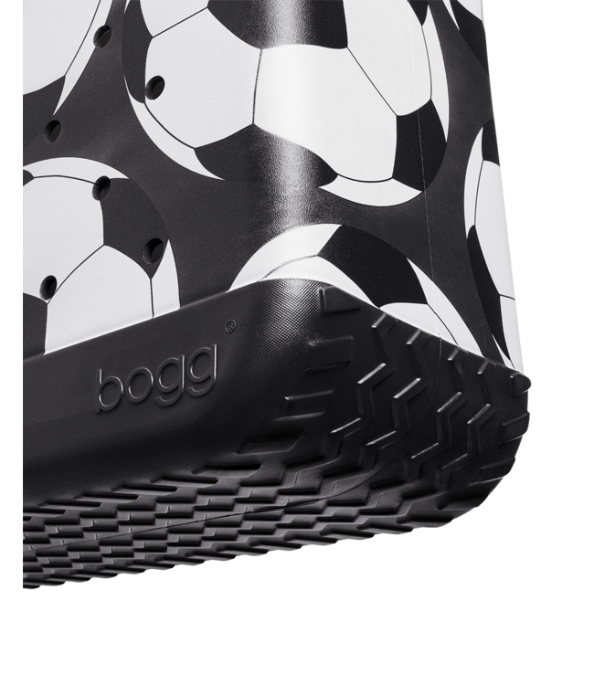 BOGG BAG BOGG BAG KICK IT