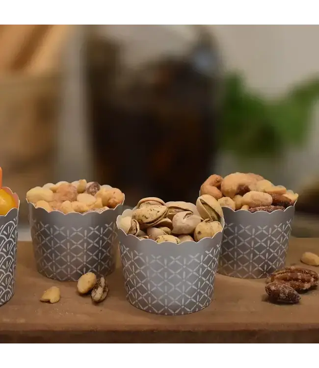 SWEET DIVIDE Small 3 oz Disposable Baking & Snack Cups - Silver - 20 Pk