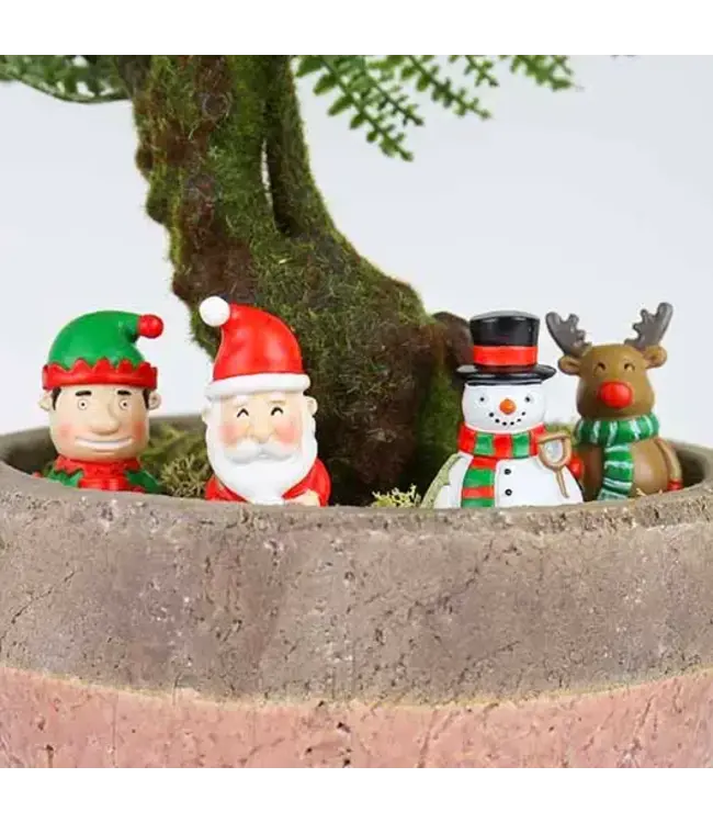 GIFT REPUBLIC Festive Plant Markers, Festive Gnomes - 4 Count